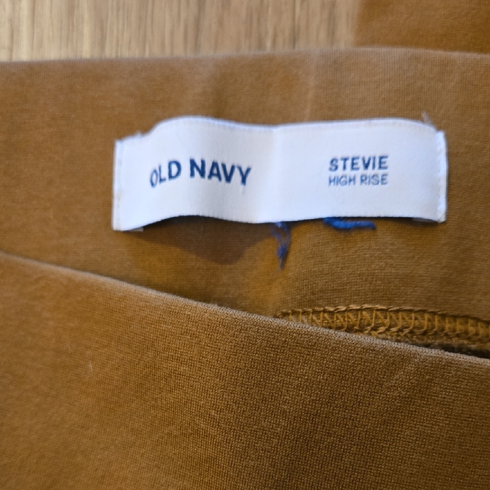 Old Navy Tan High Rise Pants - Picture 2 of 4